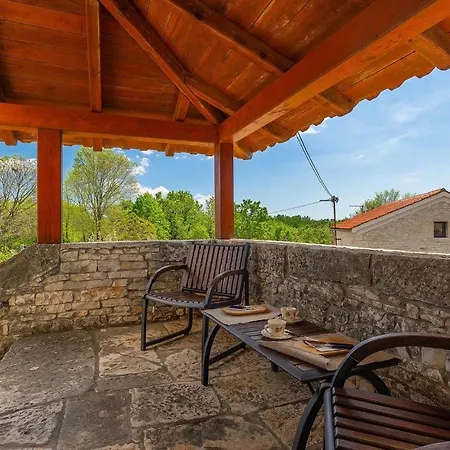 Di Vino Holiday home Svetvincenat